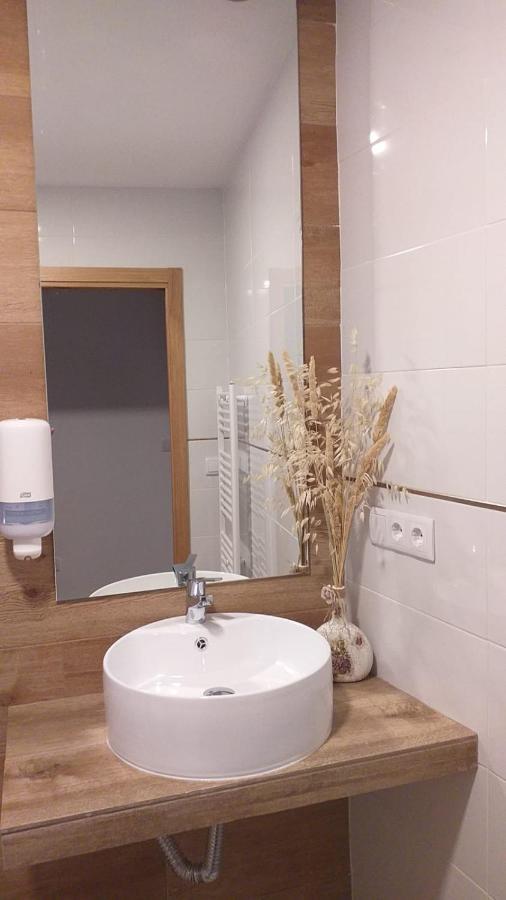 Apartamentos El Arenal أثيبو المظهر الخارجي الصورة